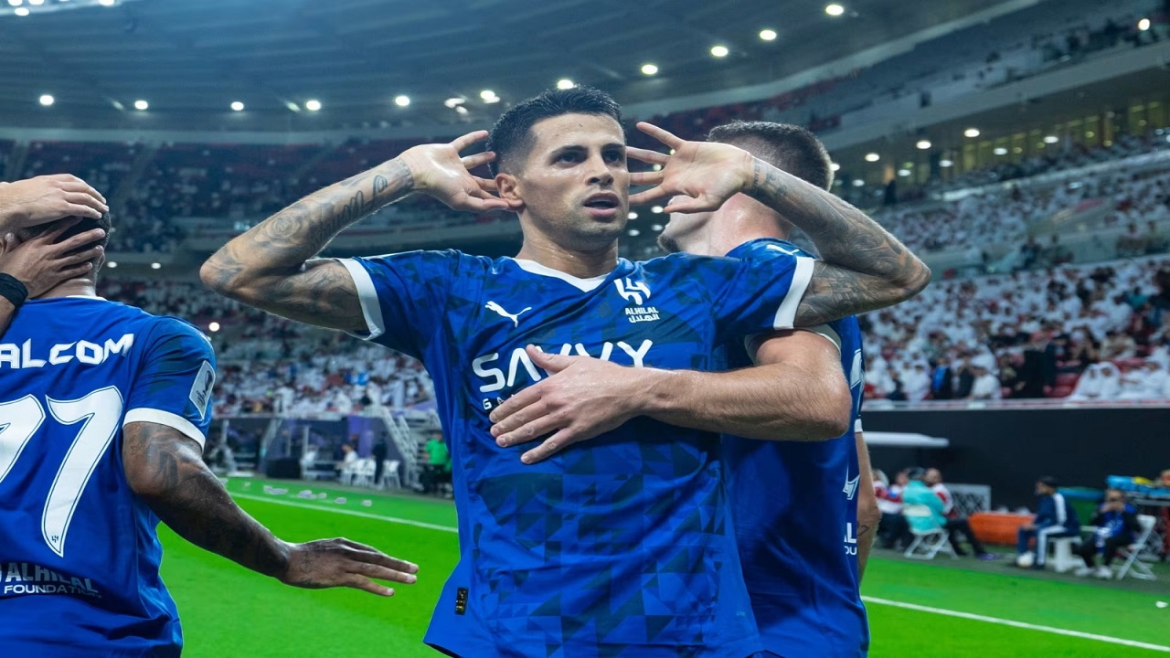 برشلونة يدخل المنافسة بقوة لضم كانسيلو بشكل نهائي قبل الهلال