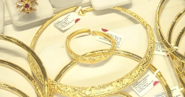 تحديث أسعار الذهب اليوم 9 مارس 2026 وتوقعات بتقلبات قوية في السوق – مشاهير