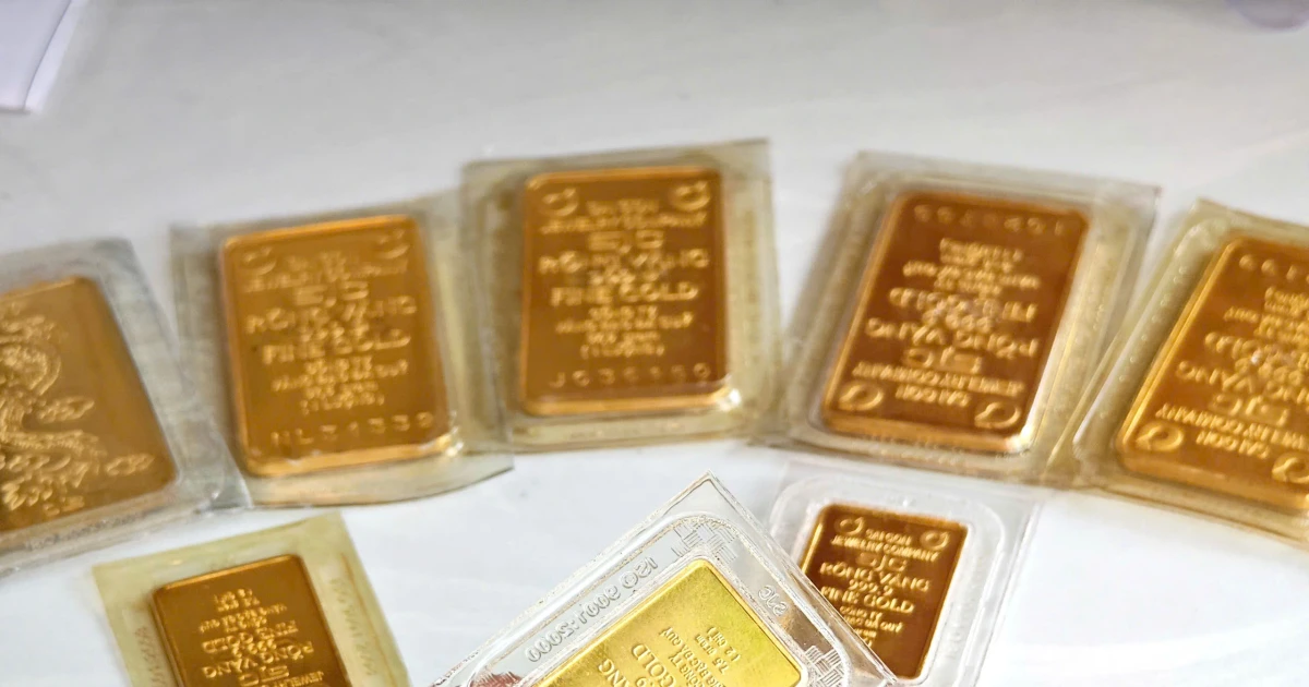 تحديث أسعار الذهب في شركات SJC وBTMC وPNJ وMi Hong مع نظرة على خواتم الذهب والأسواق العالمية – مشاهير