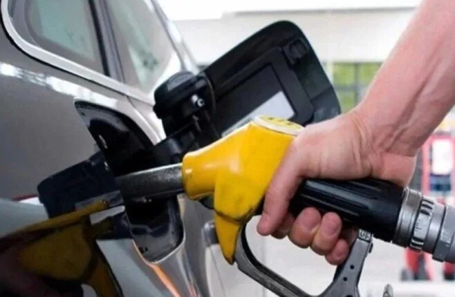 تر 92 بكام أسعار البنزين اليوم الإثنين 9 مارس 2026 تعرف على أحدث الأسعار والتغييرات في السوق