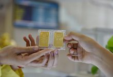 تراجع أسعار سبائك الذهب في شركة SJC بمقدار 600 ألف دونغ فيتنامي للأونصة مع عمليات شراء بحثاً عن الصفقات المميزة