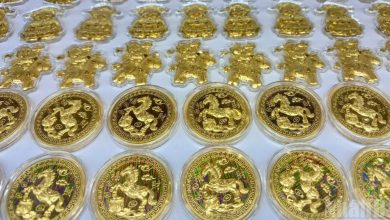 تراجع أسعار سبائك وخواتم الذهب بفقدان يقارب مليونين دونغ في بداية الأسبوع