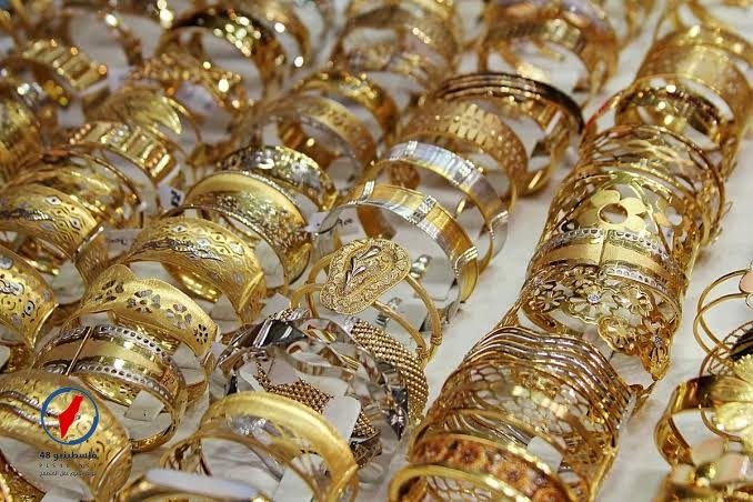 تراجع سعر الذهب في السوق المحلي 45 جنيهاً خلال التعاملات الأخيرة