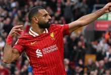 تعقيدات مالية تحيط بمستقبل محمد صلاح وانتقاله المرتقب إلى الدوري السعودي