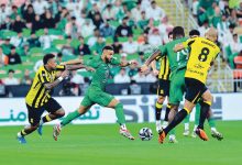 جريدة الرياض تكشف كيف يحافظ دوري روشن على نشاطه وسط توترات المنطقة