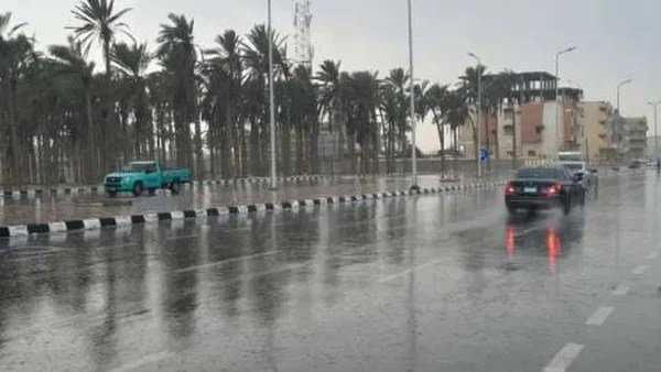 حالة الطقس ودرجات الحرارة المتوقعة اليوم 17 رمضان 2026 مع أمطار خفيفة ورياح متغيرة القوة