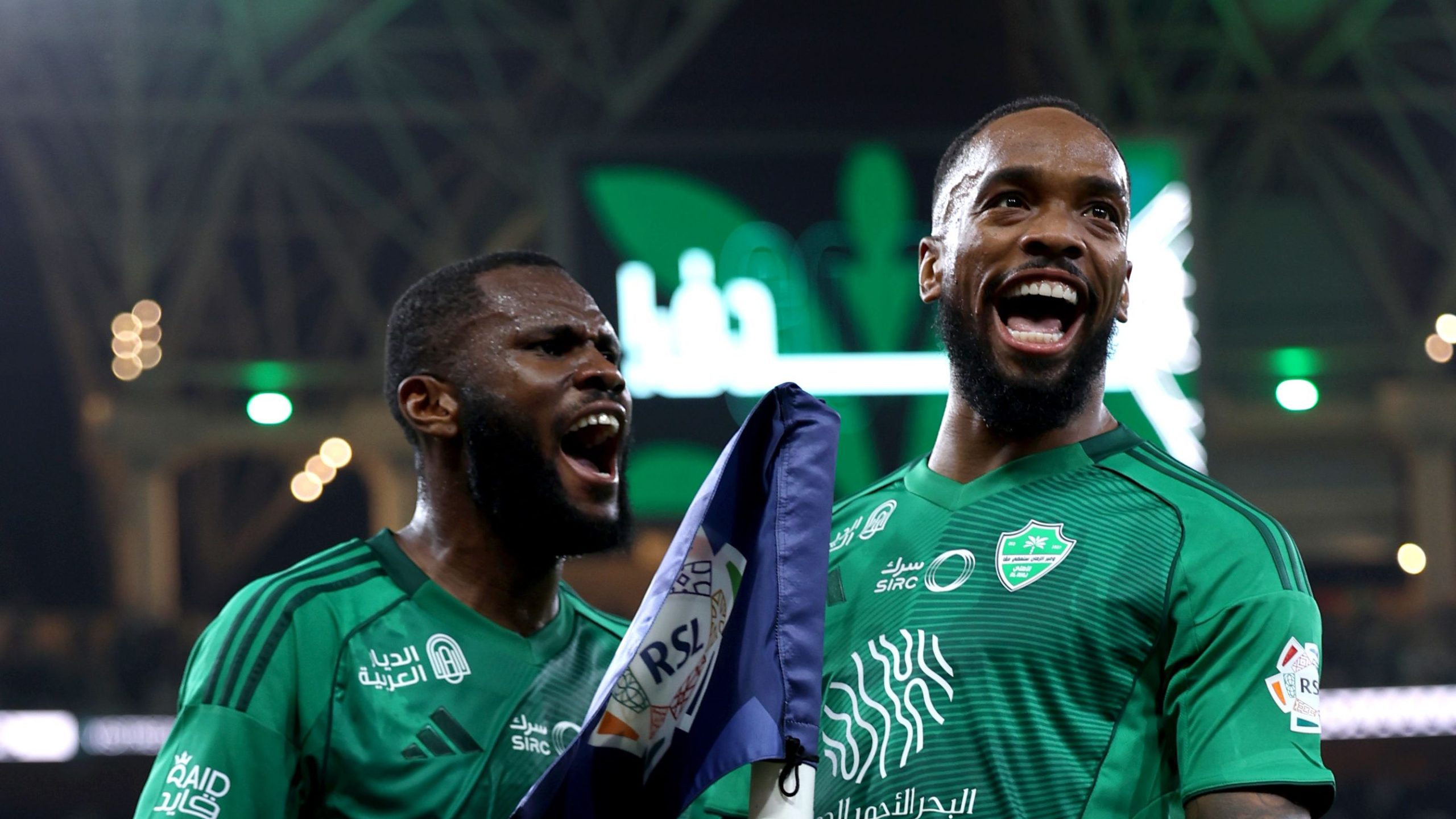 حكم مباراة ديربي الأهلي والاتحاد يحدد مصير إيفان توني بعد احتفاله المثير للجدل – مشاهير