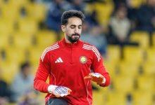 خلاف نواف العقيدي مع إعلامي بسبب تميمة نجله ورفض إدارة النصر حماية نواف: موقف شخصي لا دخل لنا به