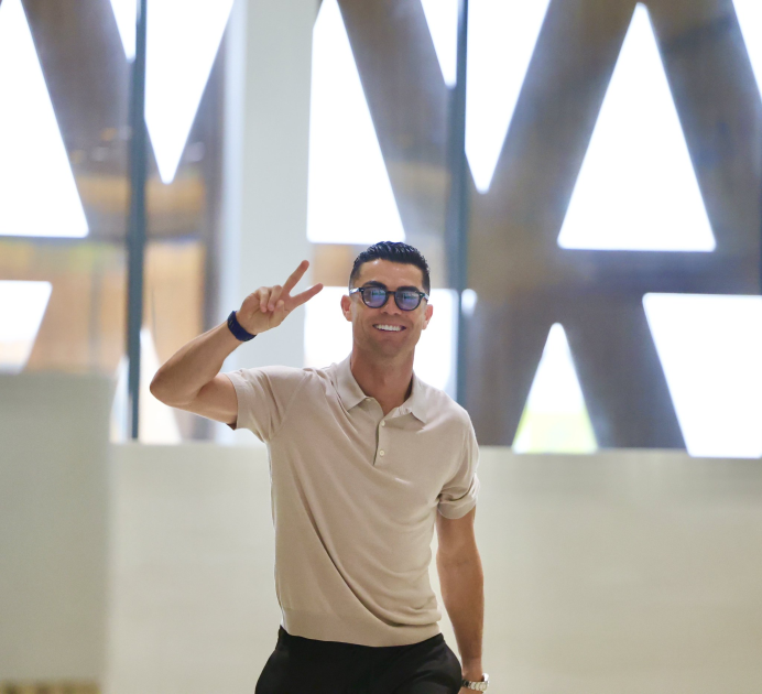 رونالدو يختتم تحضيراته مع النصر قبل مواجهة النجمة في تحدي مثير