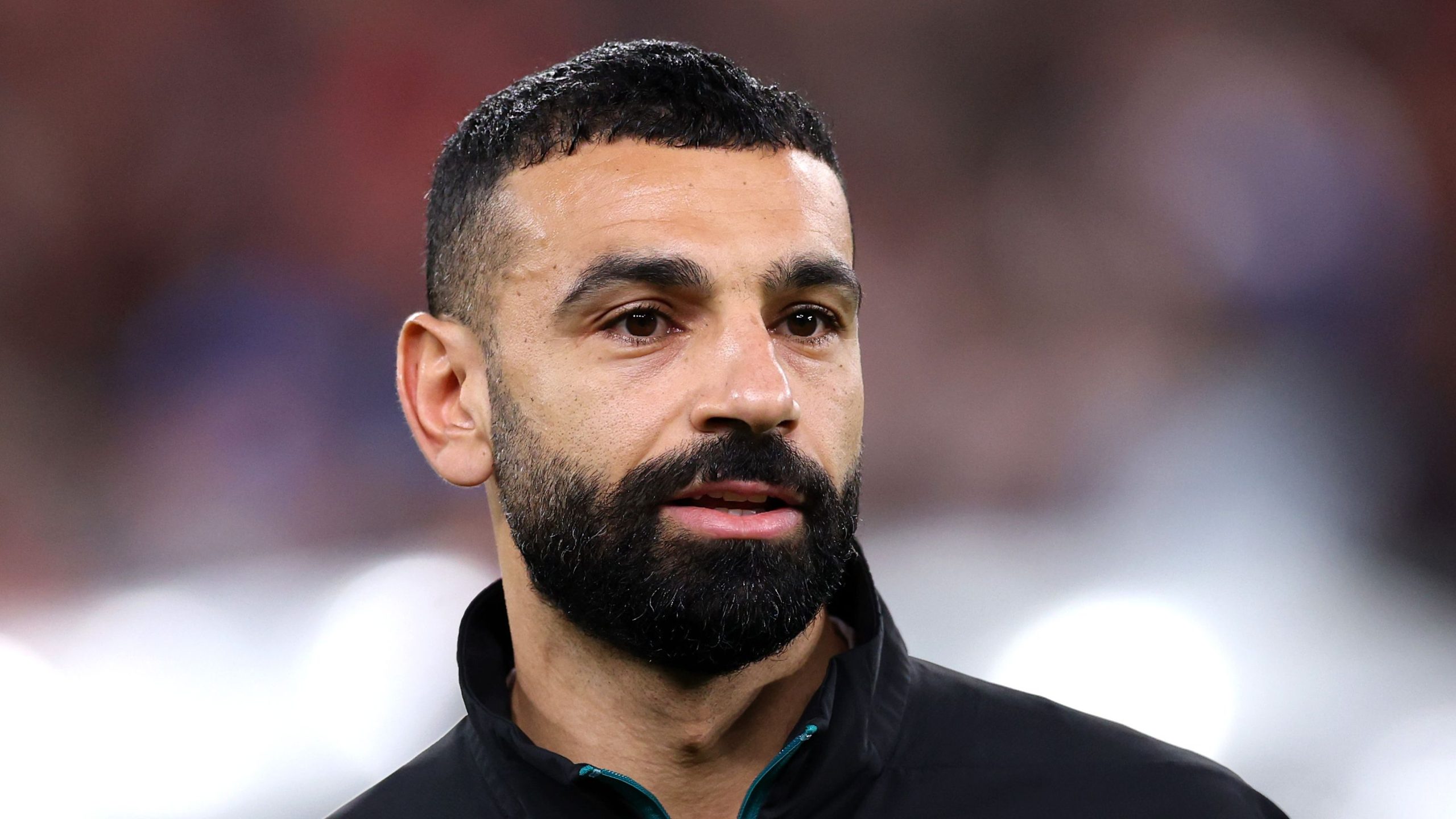 ستيفن جيرارد يؤكد على ضرورة تعاقد ليفربول مع صفقة قوية لتعويض رحيل محمد صلاح في الصيف المقبل