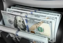 سعر الدولار في البنوك الحكومية والخاصة مساء الثلاثاء 10 مارس 2026 وتطورات السوق المالية