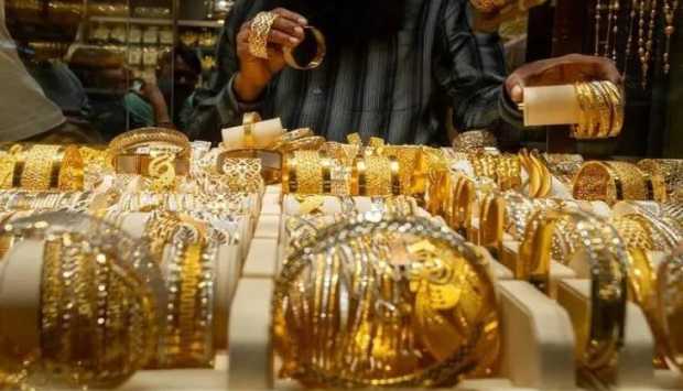 سعر الذهب عيار 18 اليوم الإثنين 2 مارس 2026 يشهد تحركًا قويًا بعد ارتفاع عيار 21