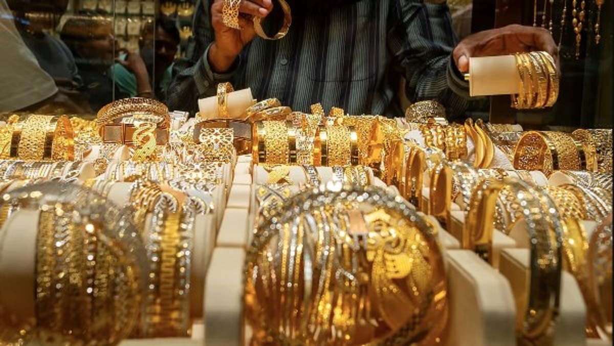 سعر الذهب عيار 21 اليوم 8 مارس 2026 في سوق الصاغة خلال التعاملات الصباحية – مشاهير