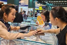 سعر الذهب يرتفع بأكثر من مليون دونغ فيتنامي لكل تايل ويحقق مكاسب قوية