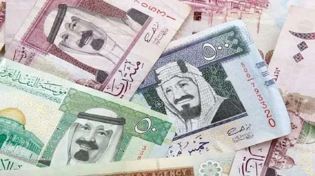 سعر الريال السعودي مقابل الجنيه في البنوك اليوم الاثنين وأهم التطورات لحظة بلحظة