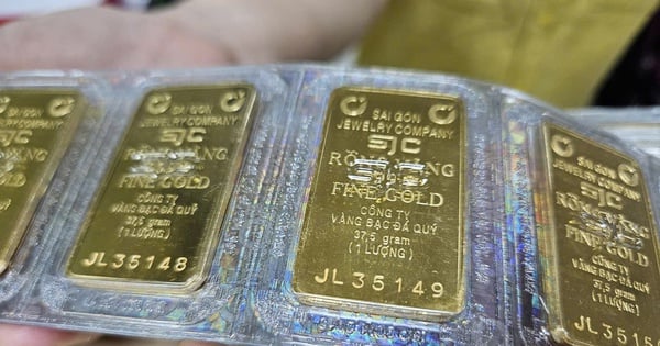 سعر سبائك وخواتم الذهب من شركة SJC يواصل الارتفاع في صباح 7 مارس