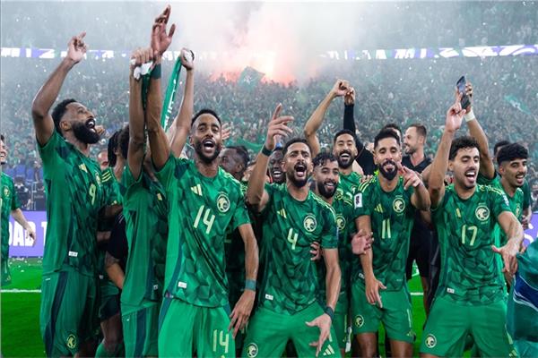 صدمة كبيرة في السعودية بعد إصابة نجم المنتخب بقطع الرباط الصليبي وغيابه عن المونديال