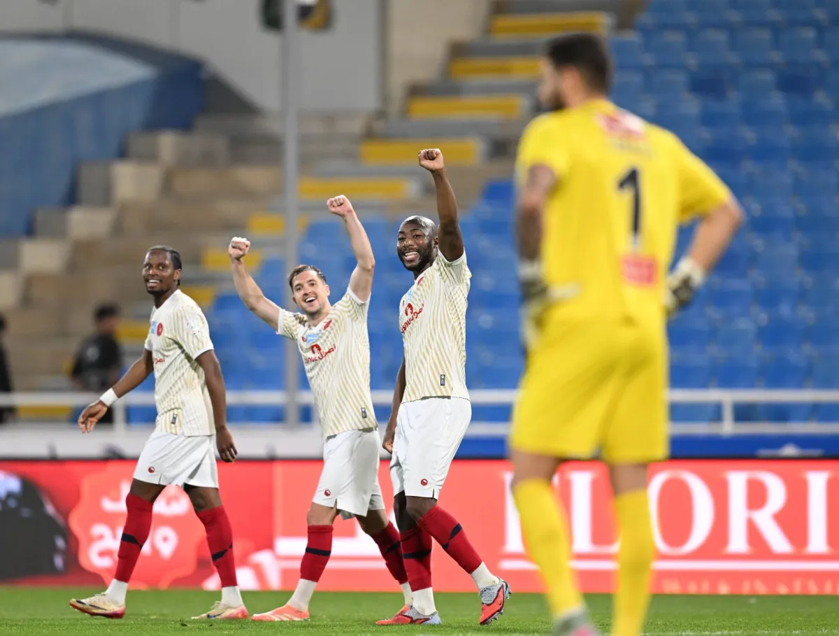 ضمك يعزز فرص البقاء بفوز قوي بثلاثية على النجمة