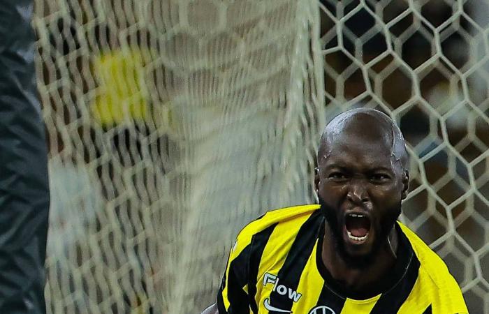 ضمك ينتزع الفوز بثلاثية قوية ويبتعد عن منطقة الهبوط في العاصمة الرياض