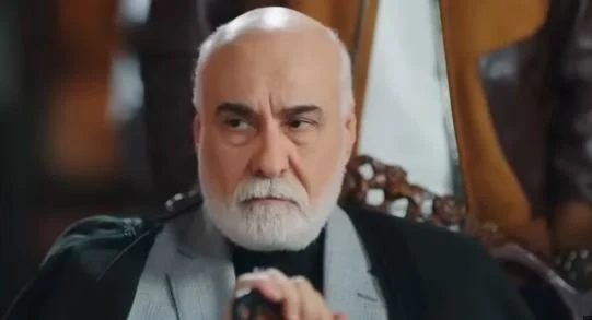 طارق الدسوقي يكشف تفاصيل شخصية «علي كلاي» في المسلسل وما قاله عنها