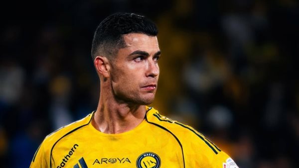 غياب رونالدو لمدة شهرين يهدد مسيرته مع النصر في الموسم الحالي