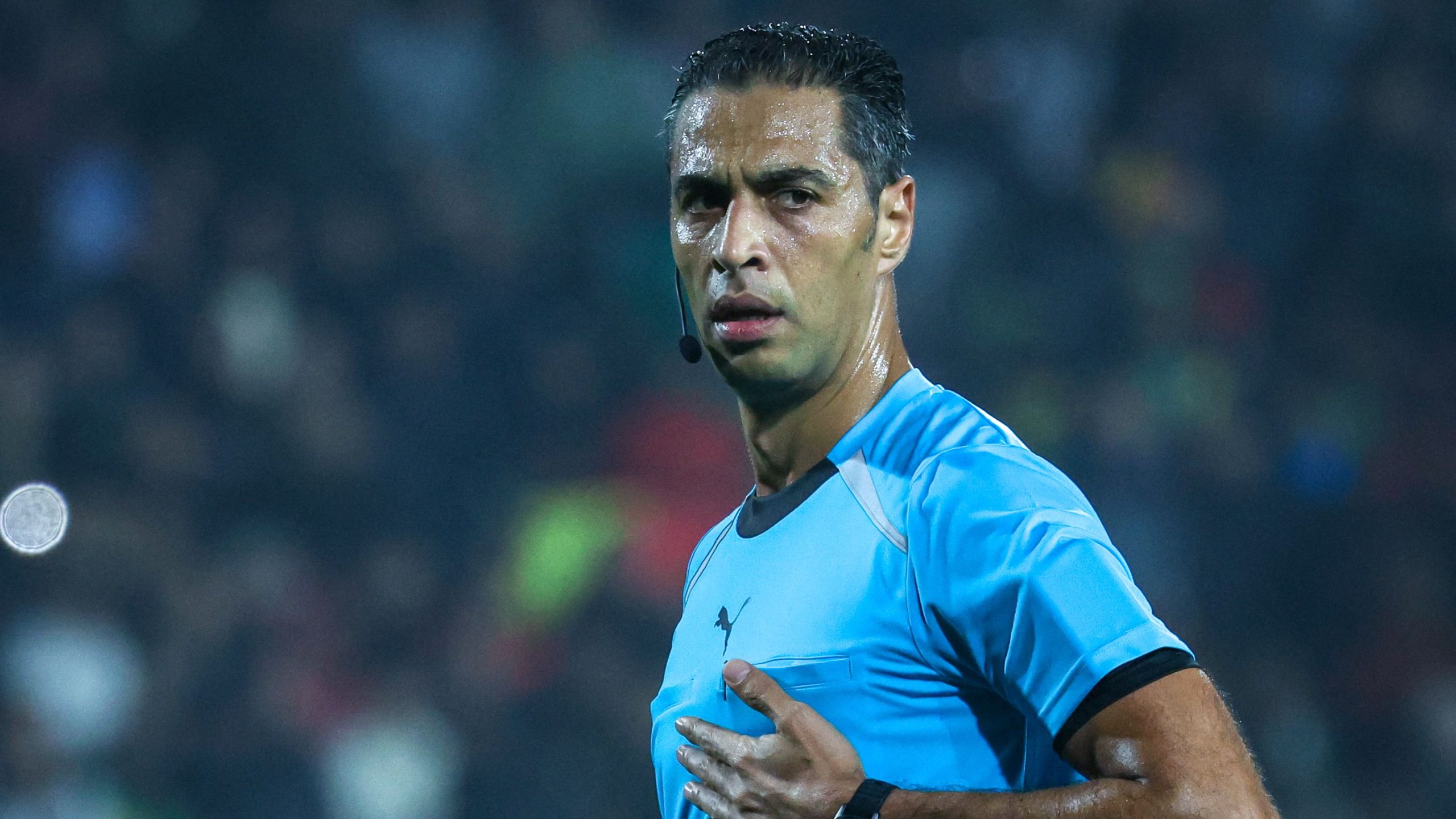 فيديو يكشف وليد الفراج حقيقة ممارسات حكم الهلال والنجمة بعد تعليق الاتحاد المصري بسبب أخطاء جسيمة