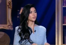 كارولين عزمي تكشف عن تلقي تهديدات من الإخوان بسبب دورها في رأس الأفعى