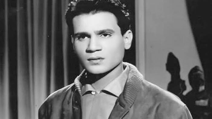 «كسرتني بموتك» أسرة العندليب تكشف عن الرسالة الأخيرة لموسيقار الأجيال عبد الحليم حافظ