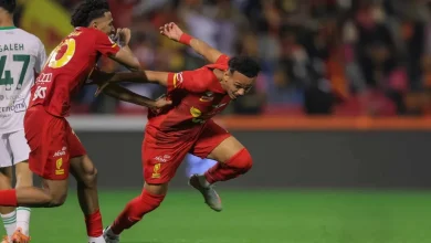 لاعب سعودي يعتذر لوالده بعد توقيعه مع فريقه المفضل – أخبار السعودية