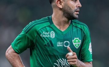 محرز والهلال يستمرون في مواجهة تحمل عقدة متجددة