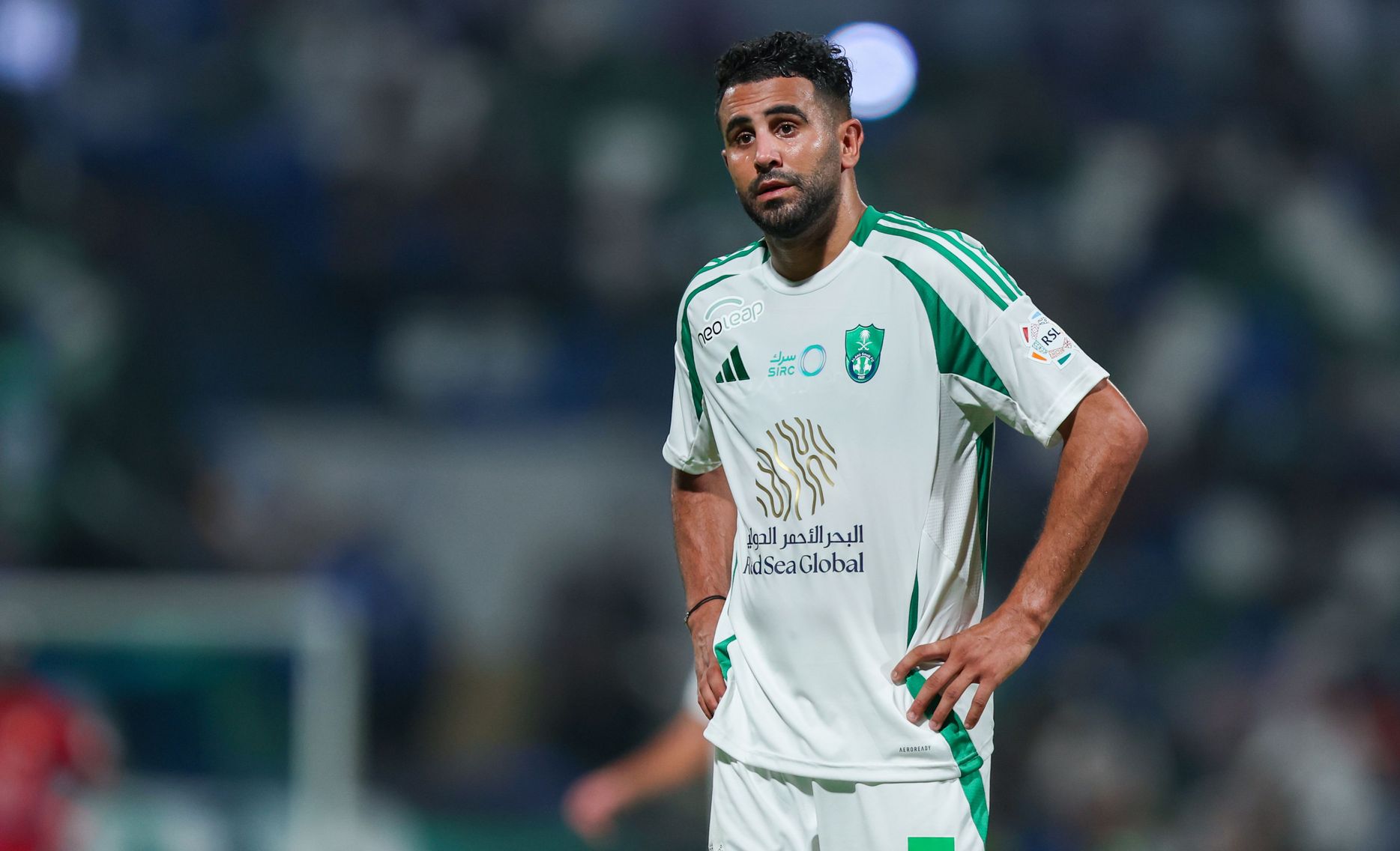 محرز يؤكد تفوق فريقه على الهلال رغم الخروج من المنافسات