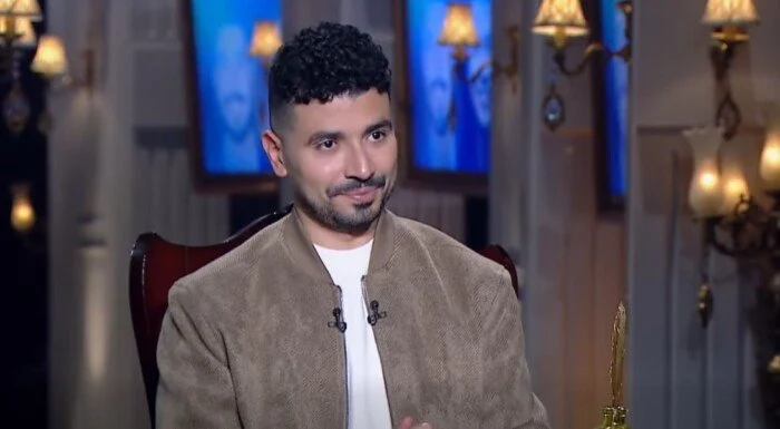 محمد أنور يكشف حلم عمره بالعمل مع هنيدي أو سعد وينتمي لمدرسة فنية مميزة