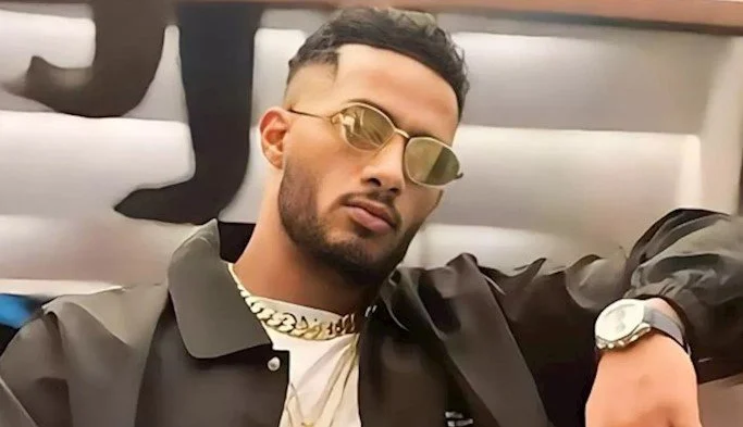 محمد رمضان يعلن عن أحدث تعاونه مع الرابر الفرنسي چول وكلمات مصطفى كامل – مشاهير