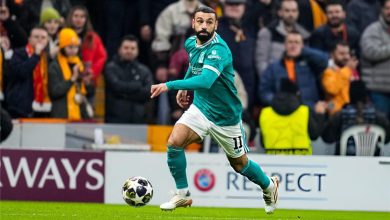 محمد صلاح يواجه خطر الغياب عن مواجهة توتنهام في الدوري الإنجليزي وفق ليفربول إيكو