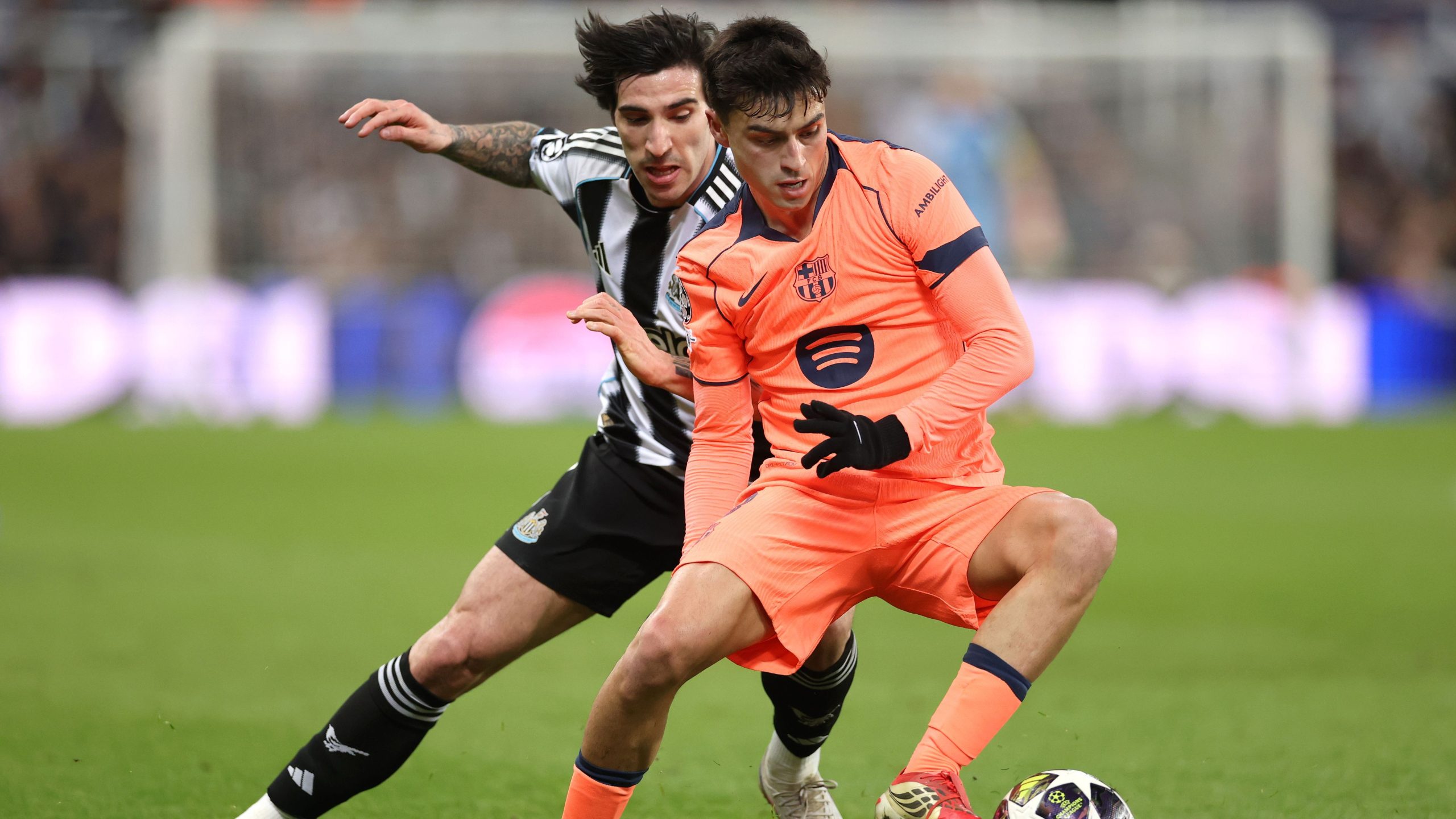 مواعيد مباريات الأربعاء 18 مارس 2026 وقنوات البث والمعلقين المميزين