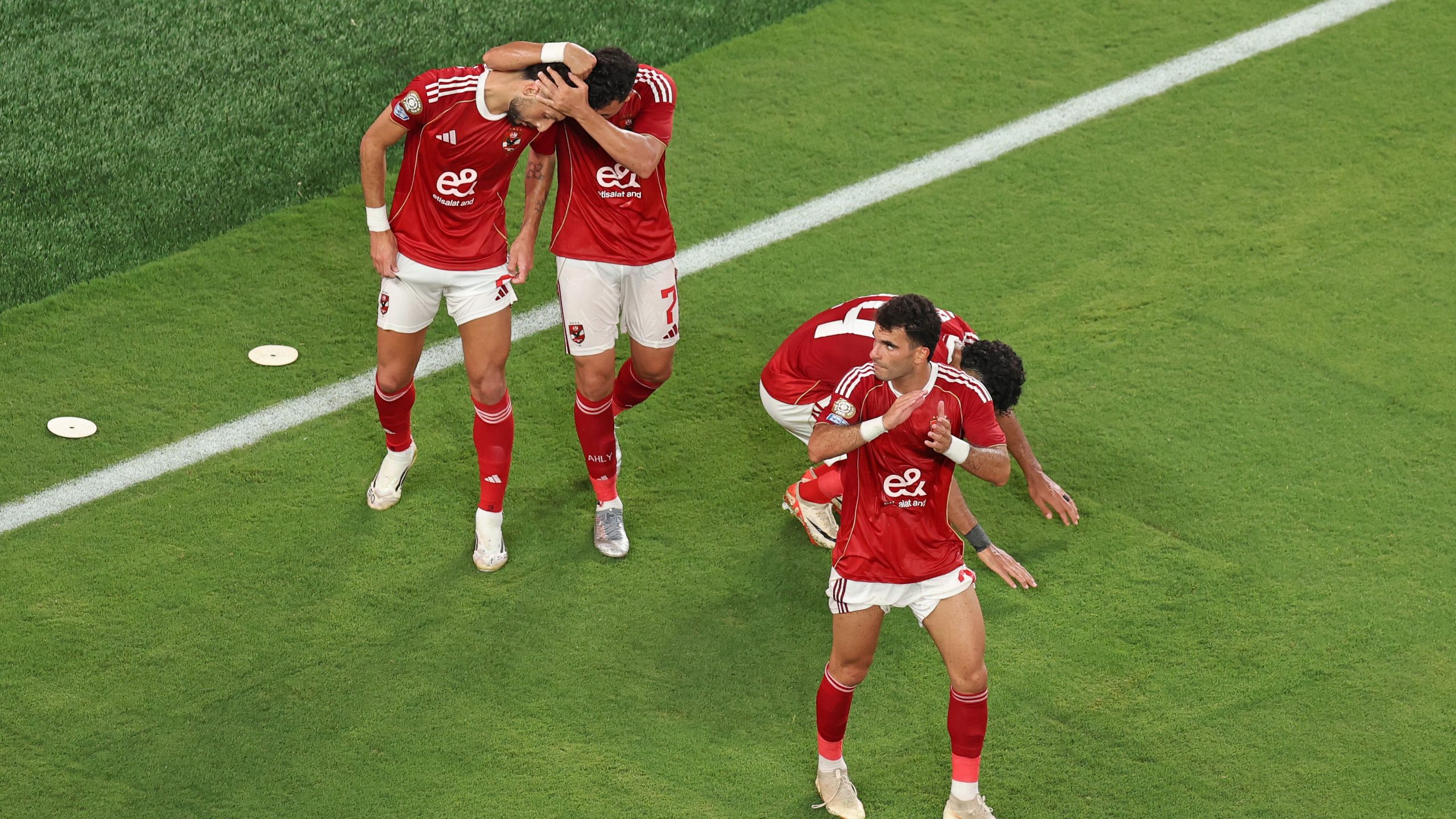 مواعيد مباريات الإثنين 9 مارس 2026 الكاملة والقنوات الناقلة مع أسماء المعلقين