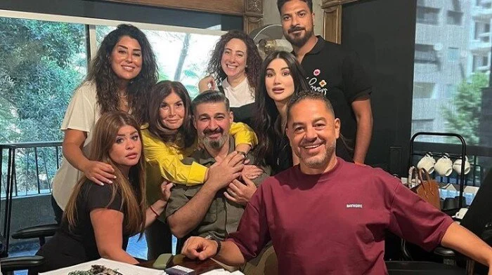 موعد عرض الحلقة 12 من مسلسل كلهم بيحبوا مودي والقنوات الناقلة بالتفصيل