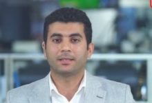 هبوط تاريخي للذهب عالمياً وخبير يؤكد تأثير ضغوط الدولار على التراجع فيديو