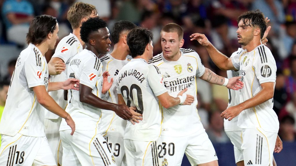 هل كان ريال مدريد يستحق ركلة جزاء أمام إلتشي؟ تقييم دقيق للموقف – مشاهير هل كان ريال مدريد يستحق ركلة جزاء أمام إلتشي؟ تقييم دقيق للموقف – مشاهير