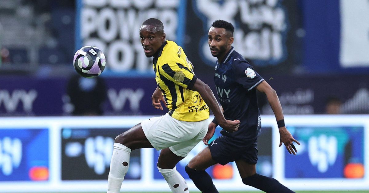 هل يفكر الاتحاد السعودي في الاستغناء عن موسى ديابي لتحقيق ضم محمد صلاح؟